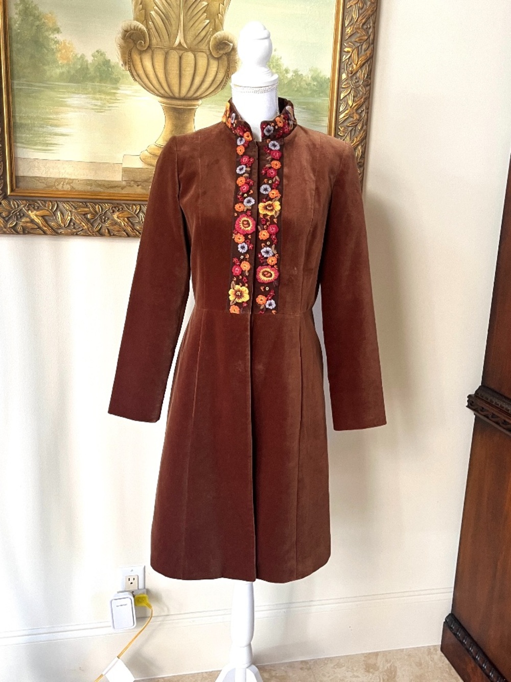 Blugirl Blumarine Vintage Brown Velvet Floral Embroidery Coat Small/ IT42